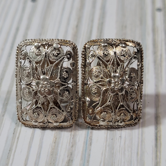 Filigree Rectangular Earrings. - Picture 1 of 7